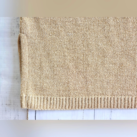 Bedford Fair Lifestyles Cream & Gold Glitter Sparkle Crew Neck Oversized Sweater - Picture 4 of 9